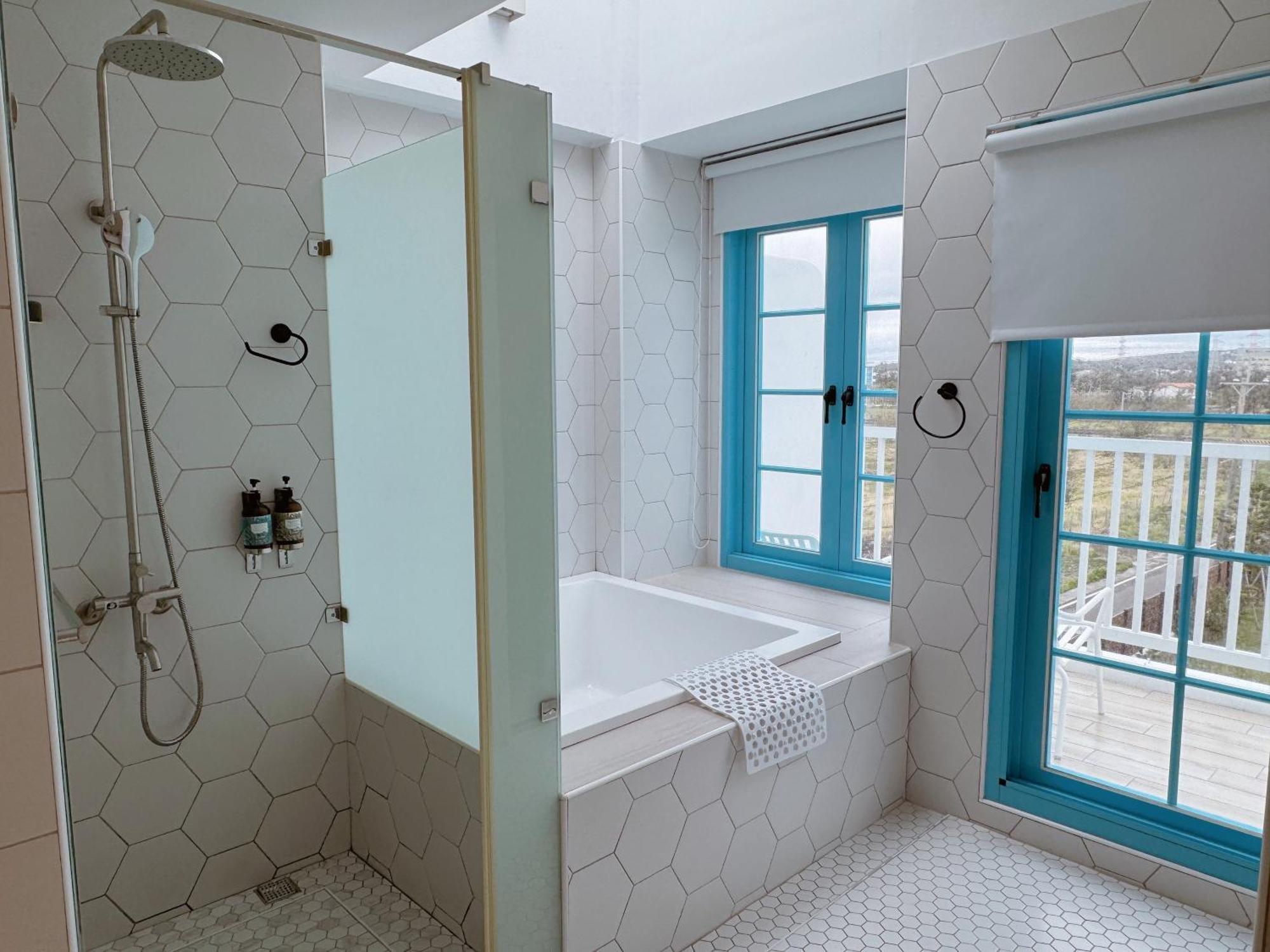 Little Greece Hotel Nanwan Bagian luar foto